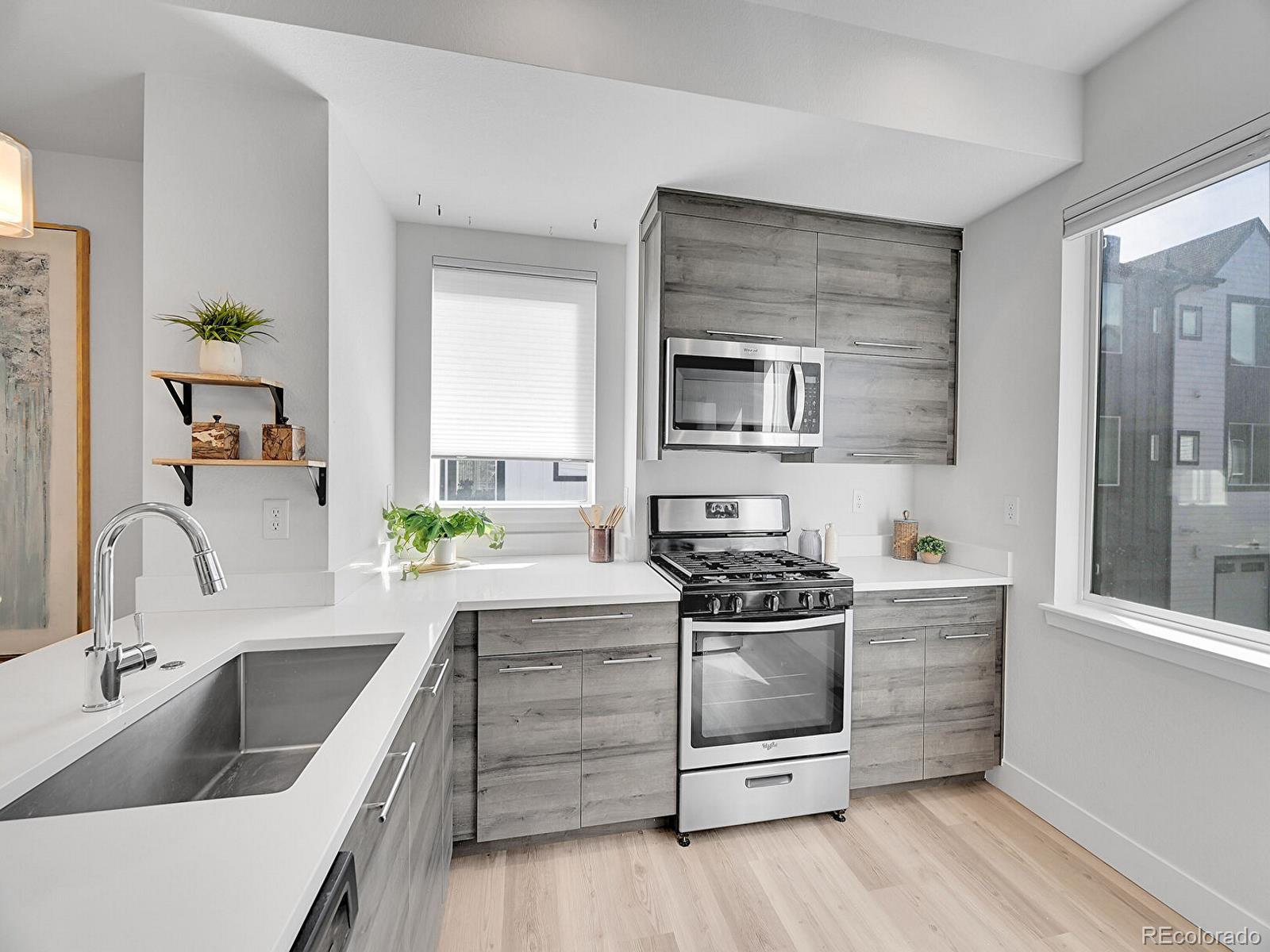 MLS Image #3 for 1007  chase street,lakewood, Colorado