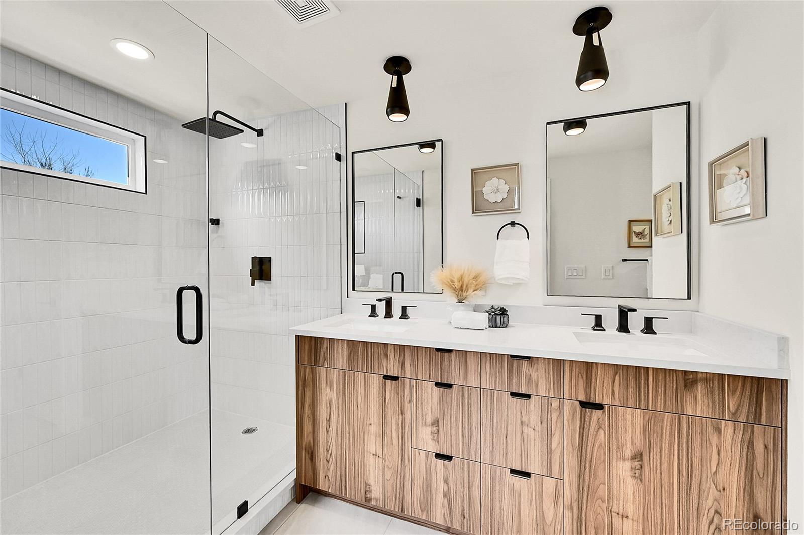 MLS Image #11 for 2244 s franklin street,denver, Colorado