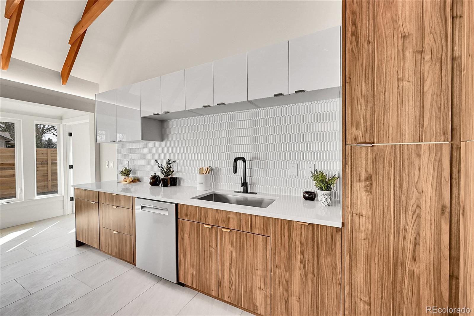 MLS Image #5 for 2244 s franklin street,denver, Colorado