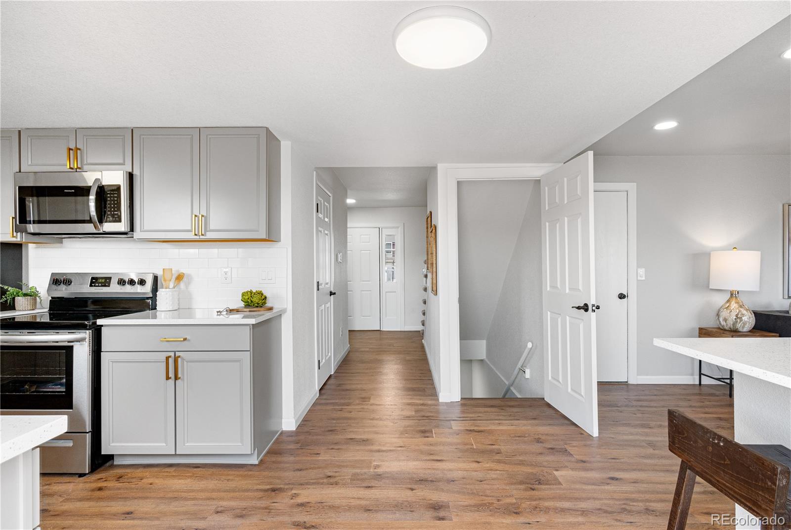 MLS Image #31 for 10234 w geddes circle,littleton, Colorado