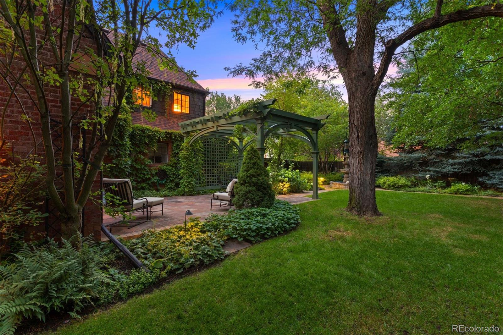 MLS Image #31 for 1960  hudson street,denver, Colorado
