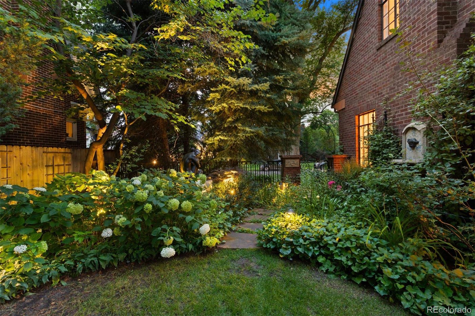 MLS Image #35 for 1960  hudson street,denver, Colorado