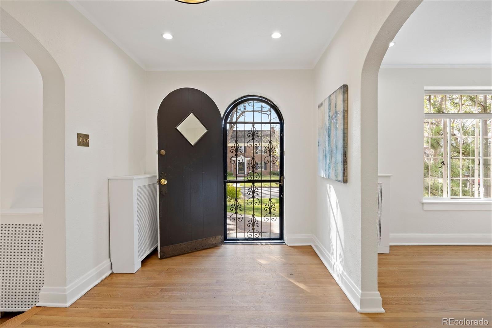 MLS Image #6 for 1960  hudson street,denver, Colorado