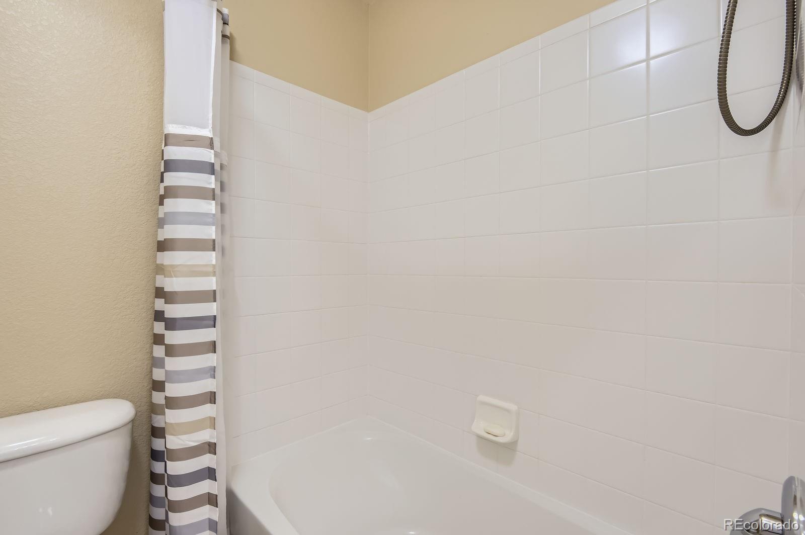 MLS Image #29 for 10726  amesbury way,highlands ranch, Colorado