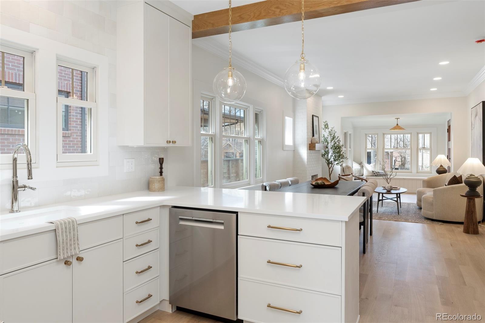 MLS Image #10 for 764 s corona street,denver, Colorado