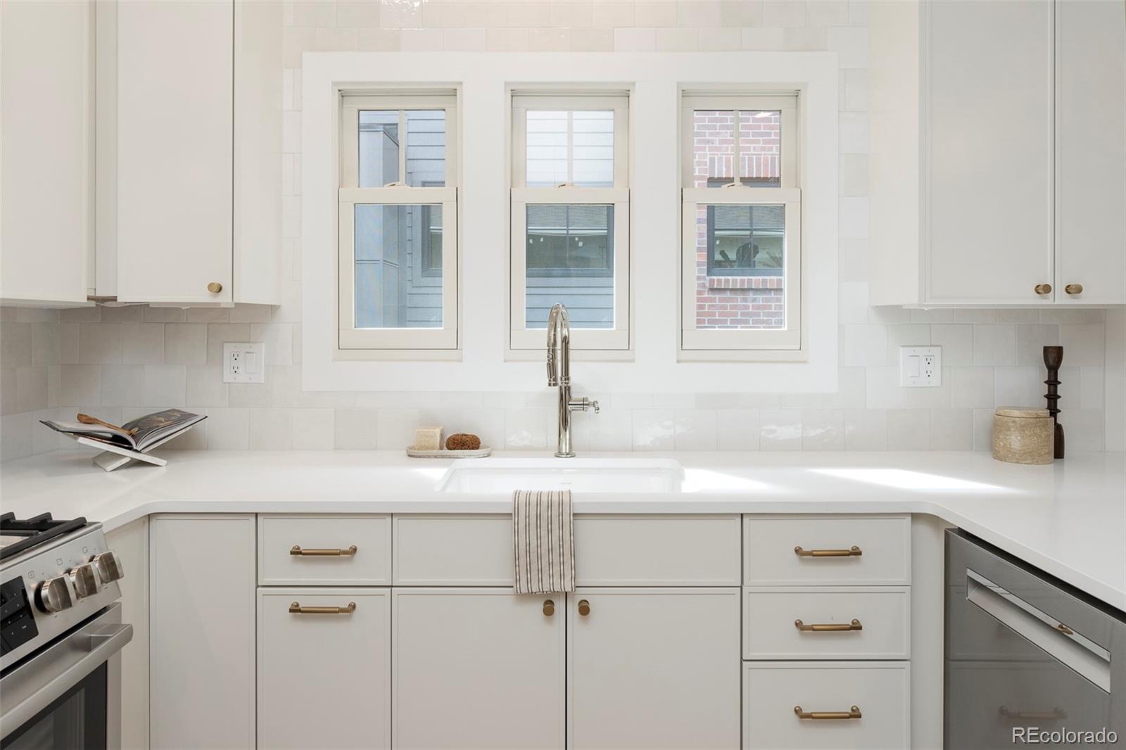 MLS Image #8 for 764 s corona street,denver, Colorado