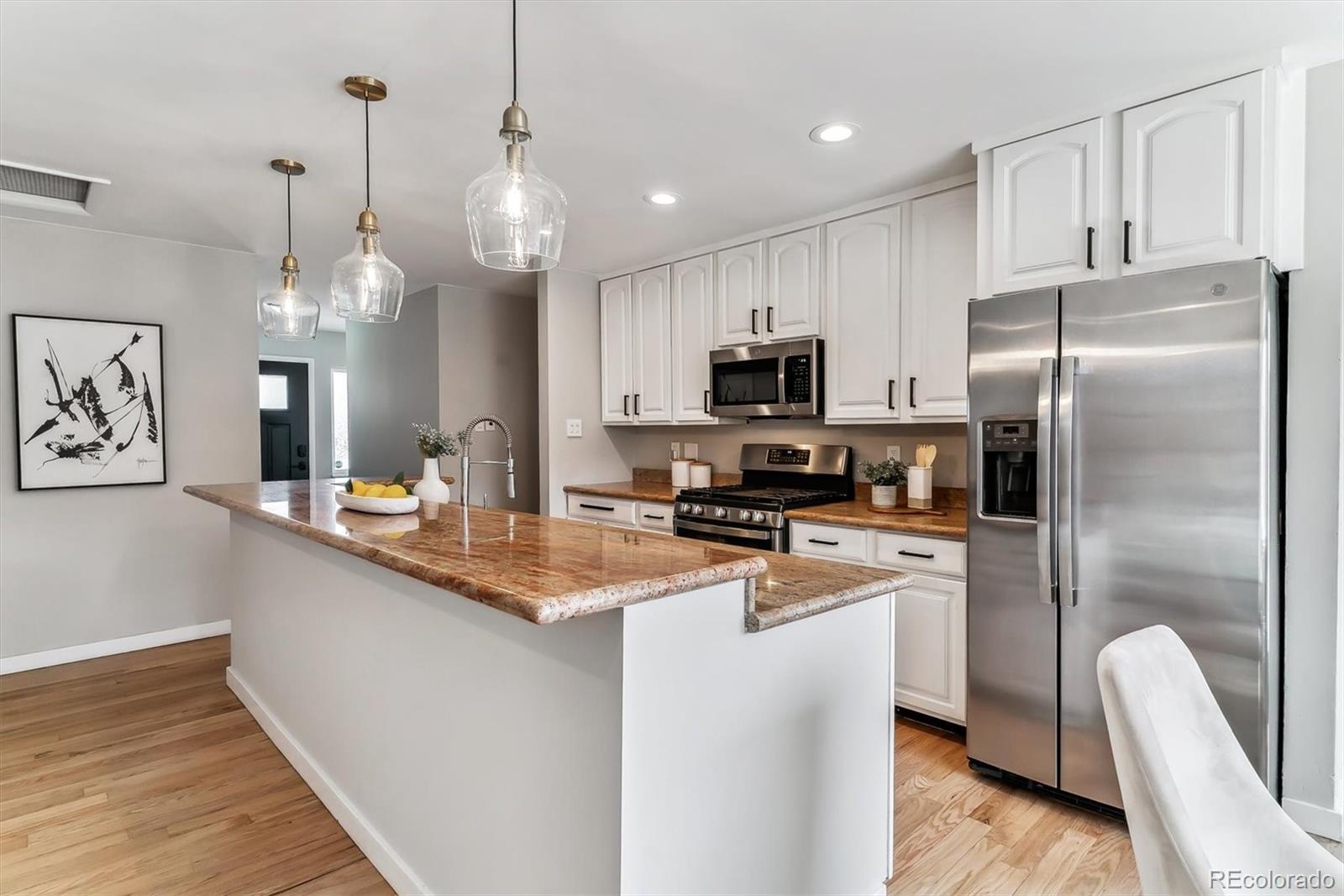 MLS Image #5 for 13586 w warren circle,lakewood, Colorado