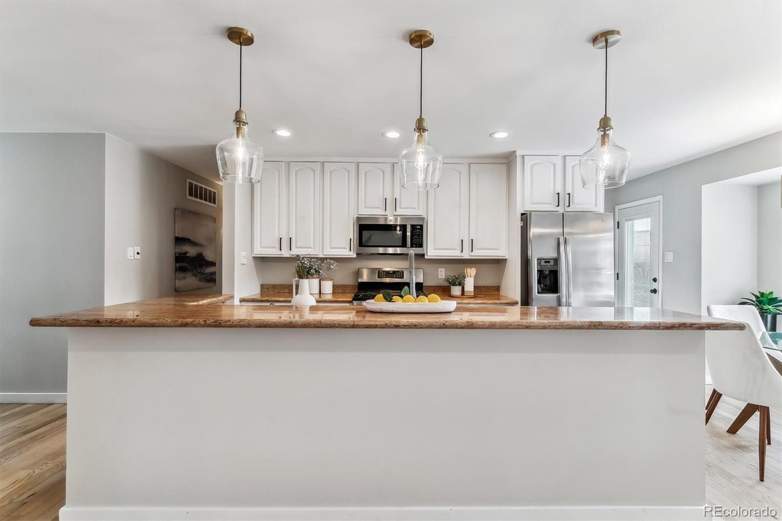 MLS Image #7 for 13586 w warren circle,lakewood, Colorado