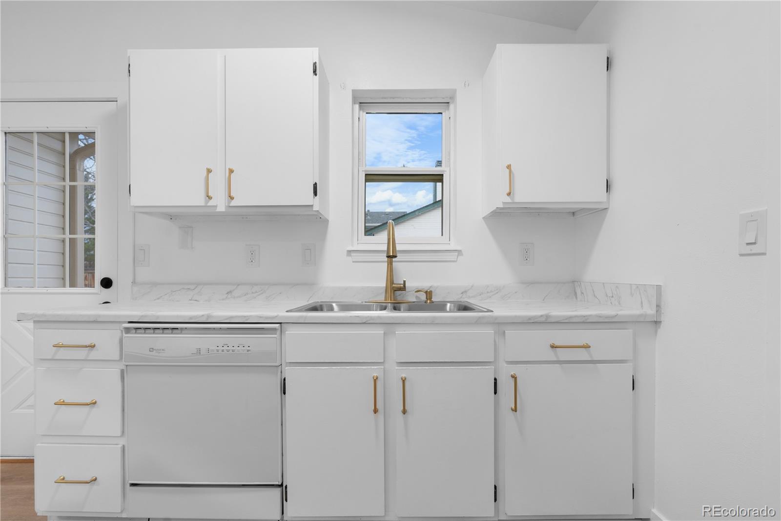 MLS Image #11 for 4552 s buckley way,aurora, Colorado