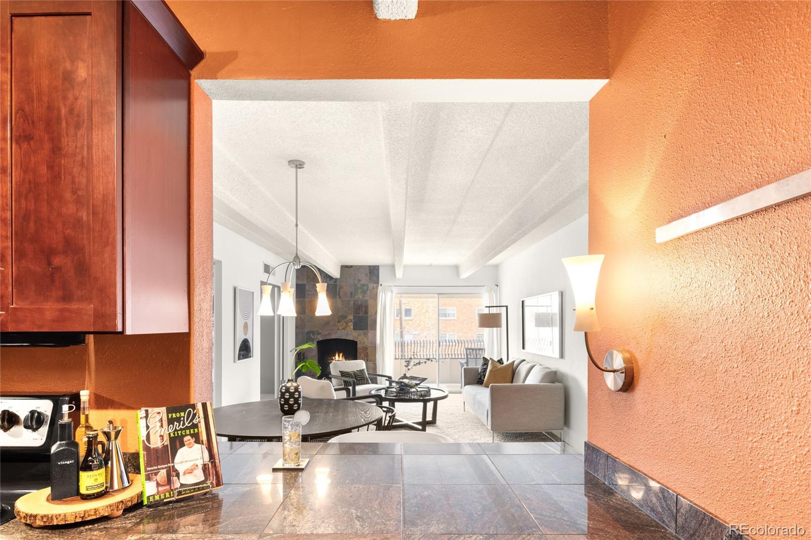 MLS Image #5 for 1365  columbine street,denver, Colorado