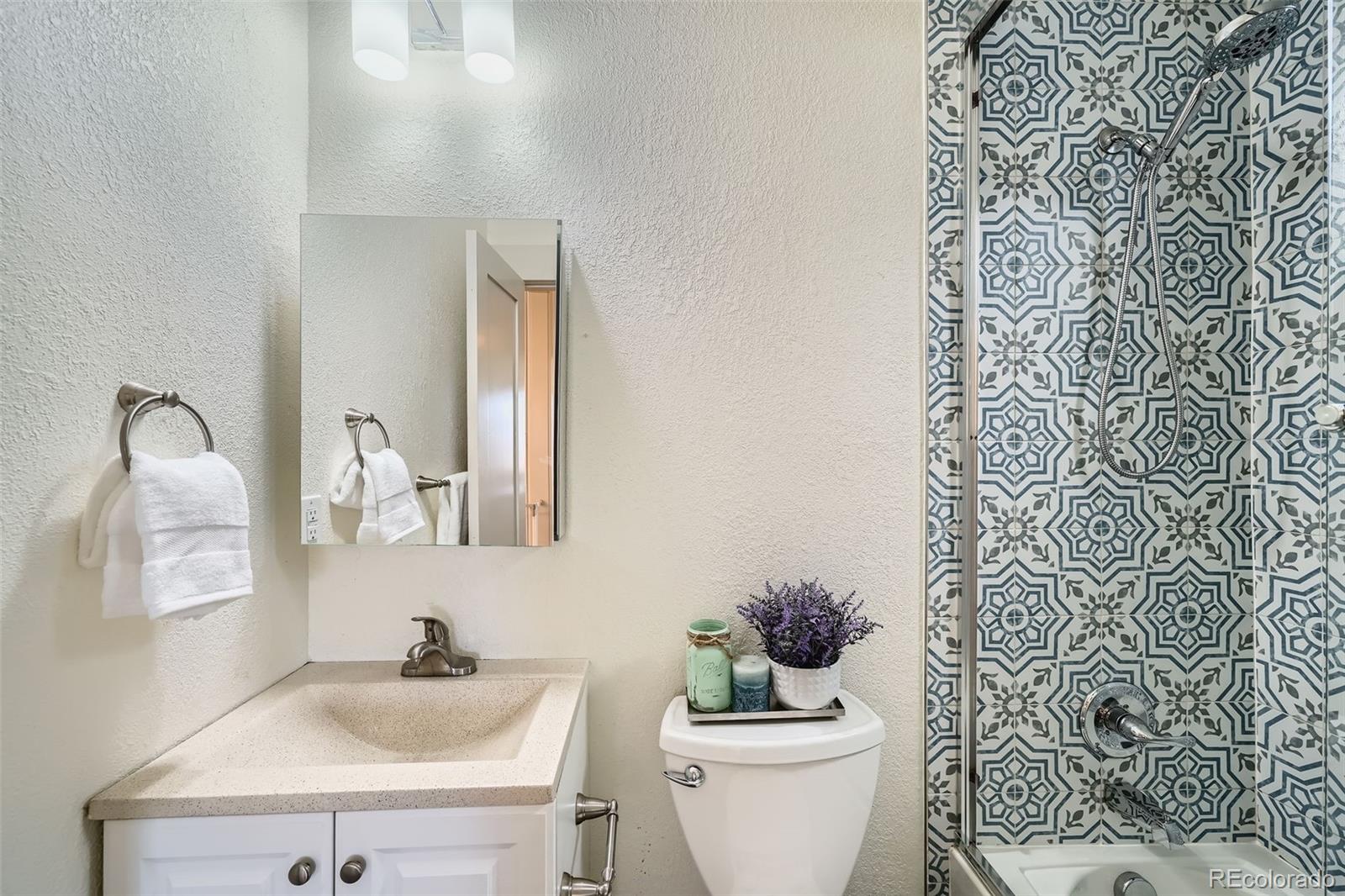 MLS Image #11 for 2436 w 34th avenue,denver, Colorado