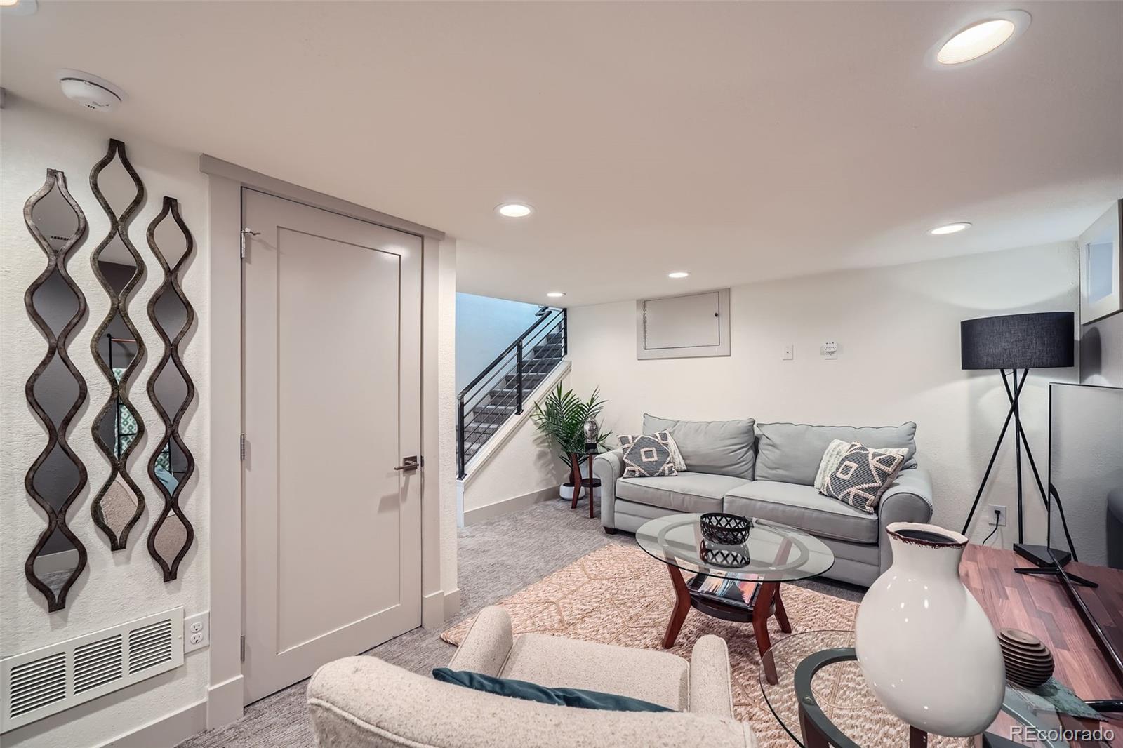 MLS Image #15 for 2436 w 34th avenue,denver, Colorado