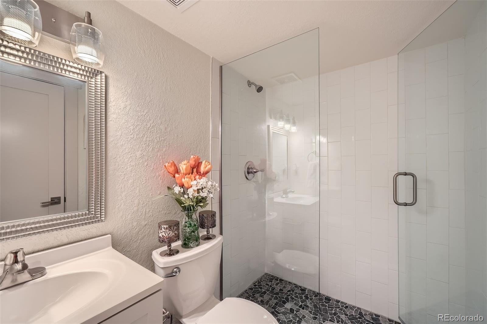 MLS Image #16 for 2436 w 34th avenue,denver, Colorado
