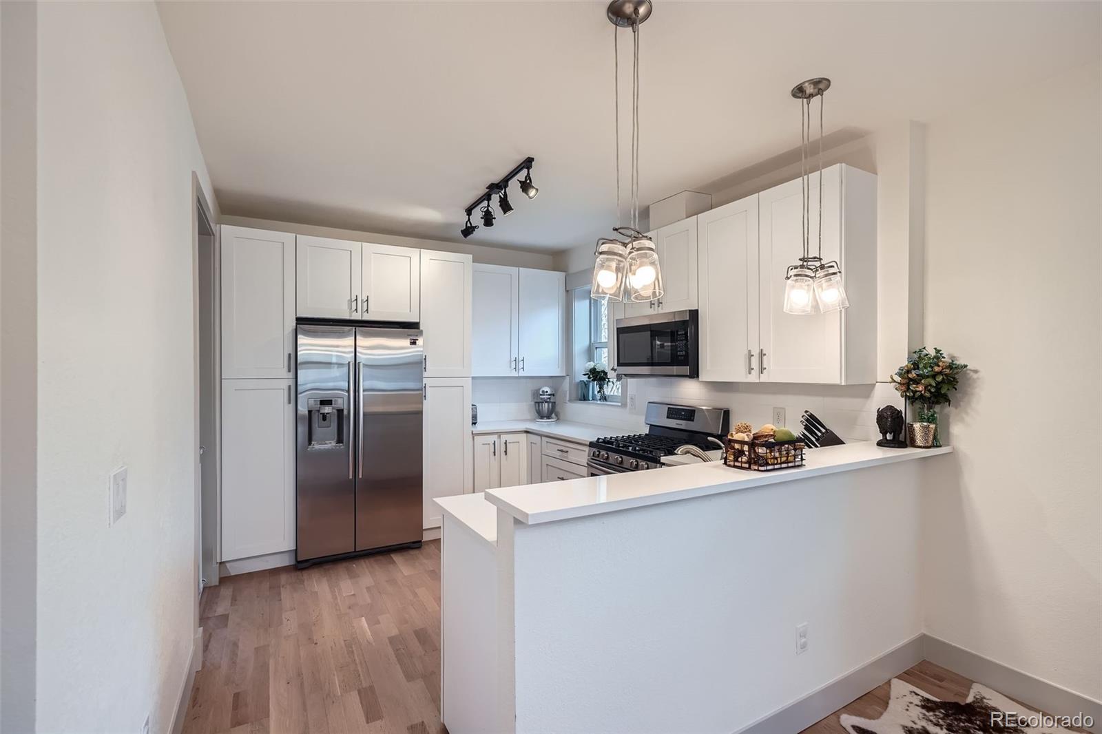 MLS Image #7 for 2436 w 34th avenue,denver, Colorado