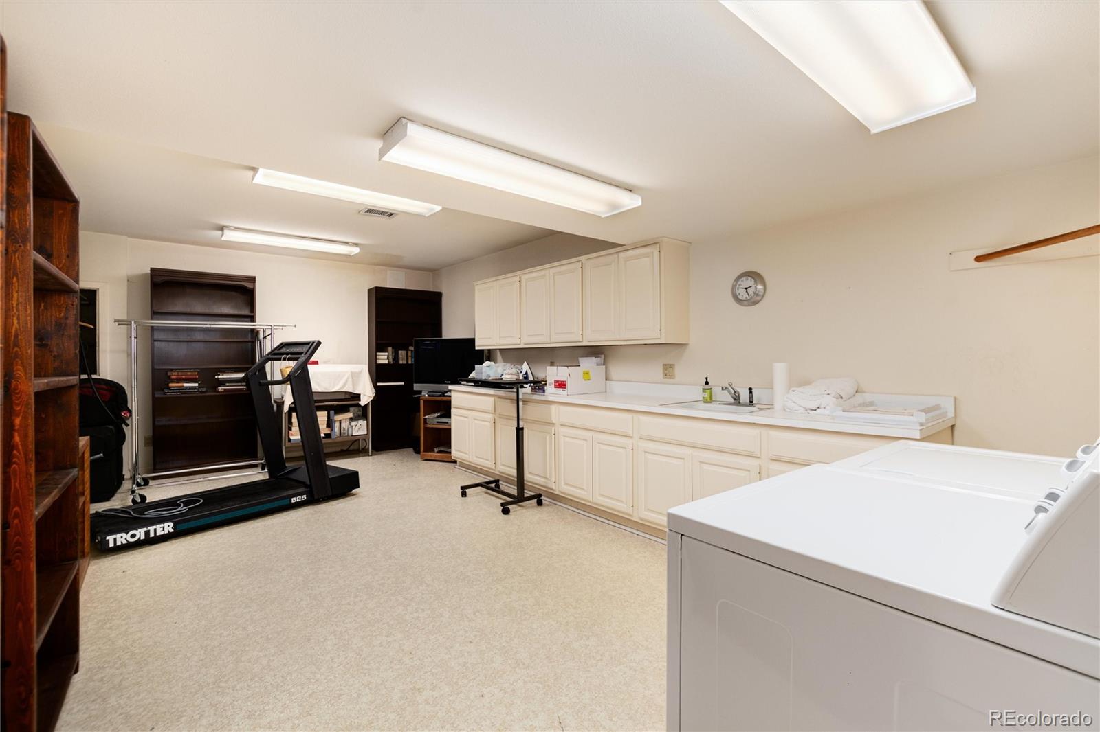 MLS Image #20 for 2552 e alameda avenue 47,denver, Colorado