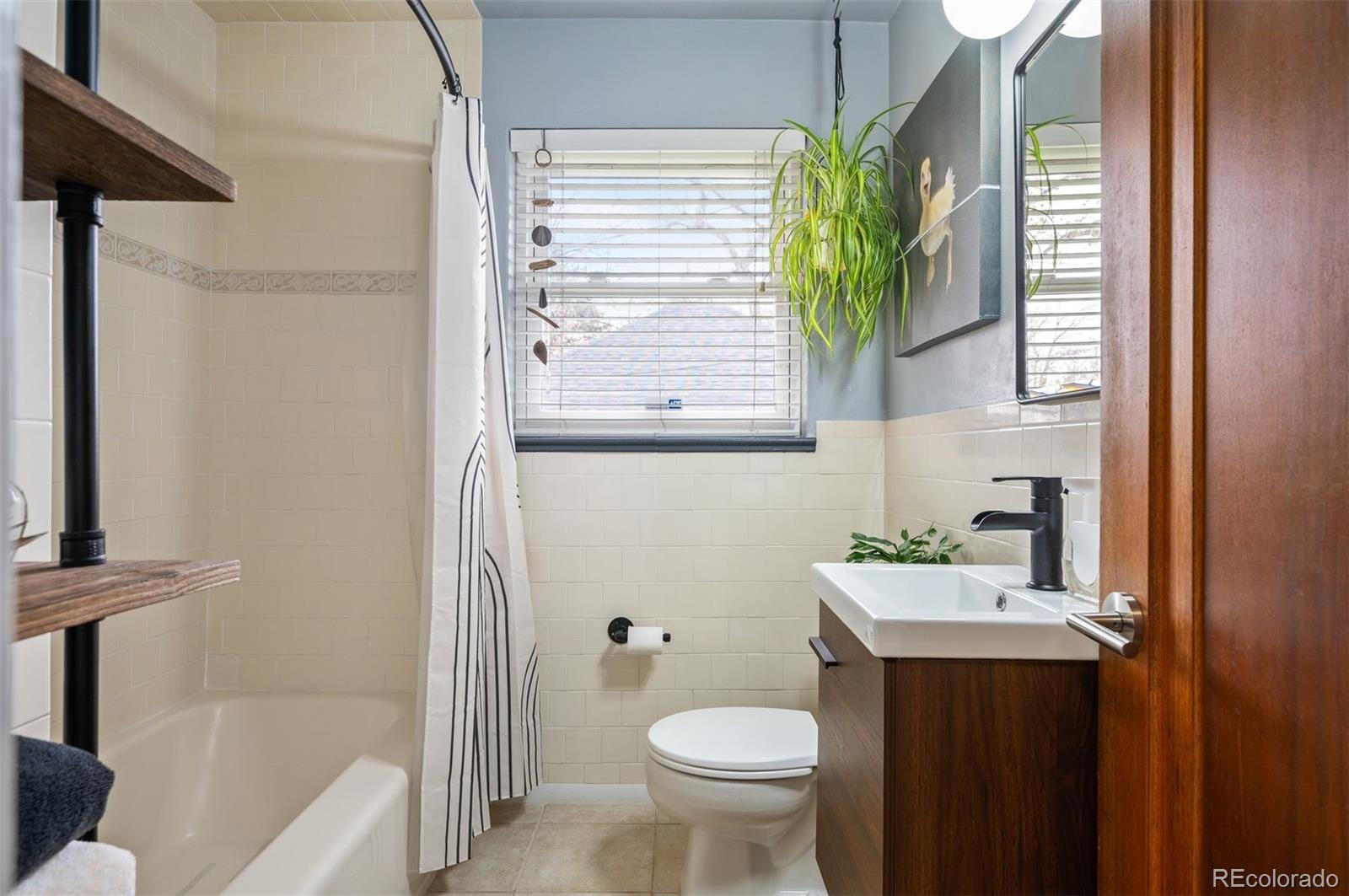 MLS Image #11 for 795 n jersey street,denver, Colorado