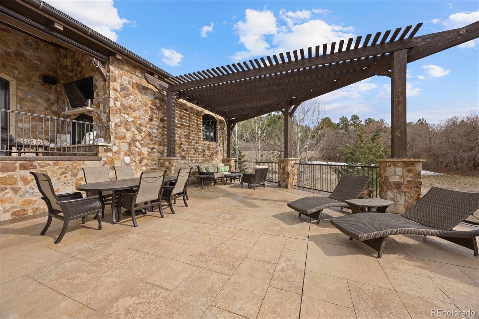 MLS Image #12 for 1042  country club estates drive,castle rock, Colorado