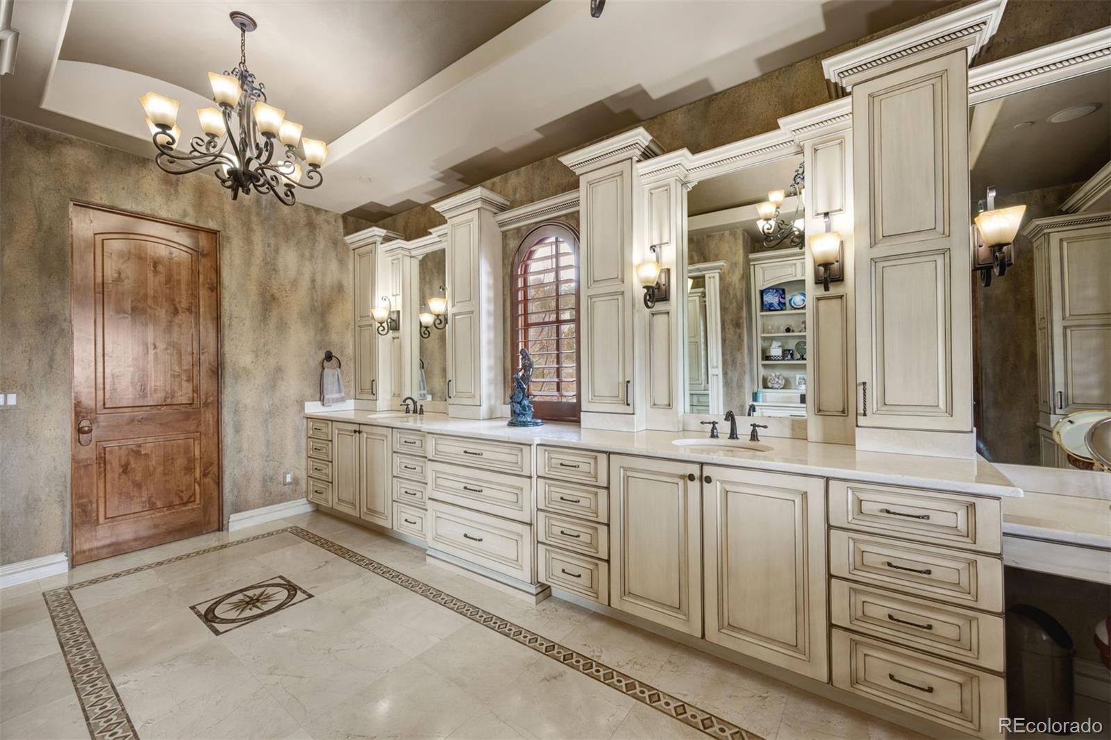 MLS Image #18 for 1042  country club estates drive,castle rock, Colorado