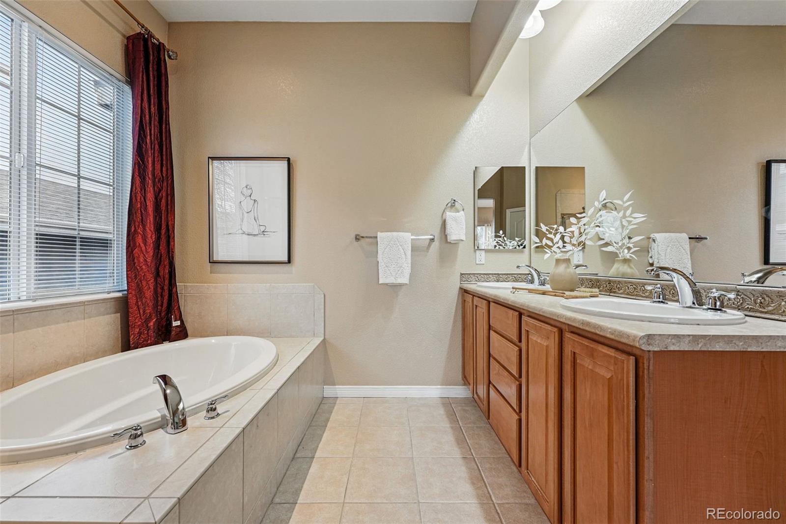 MLS Image #16 for 26015 e euclid drive,aurora, Colorado