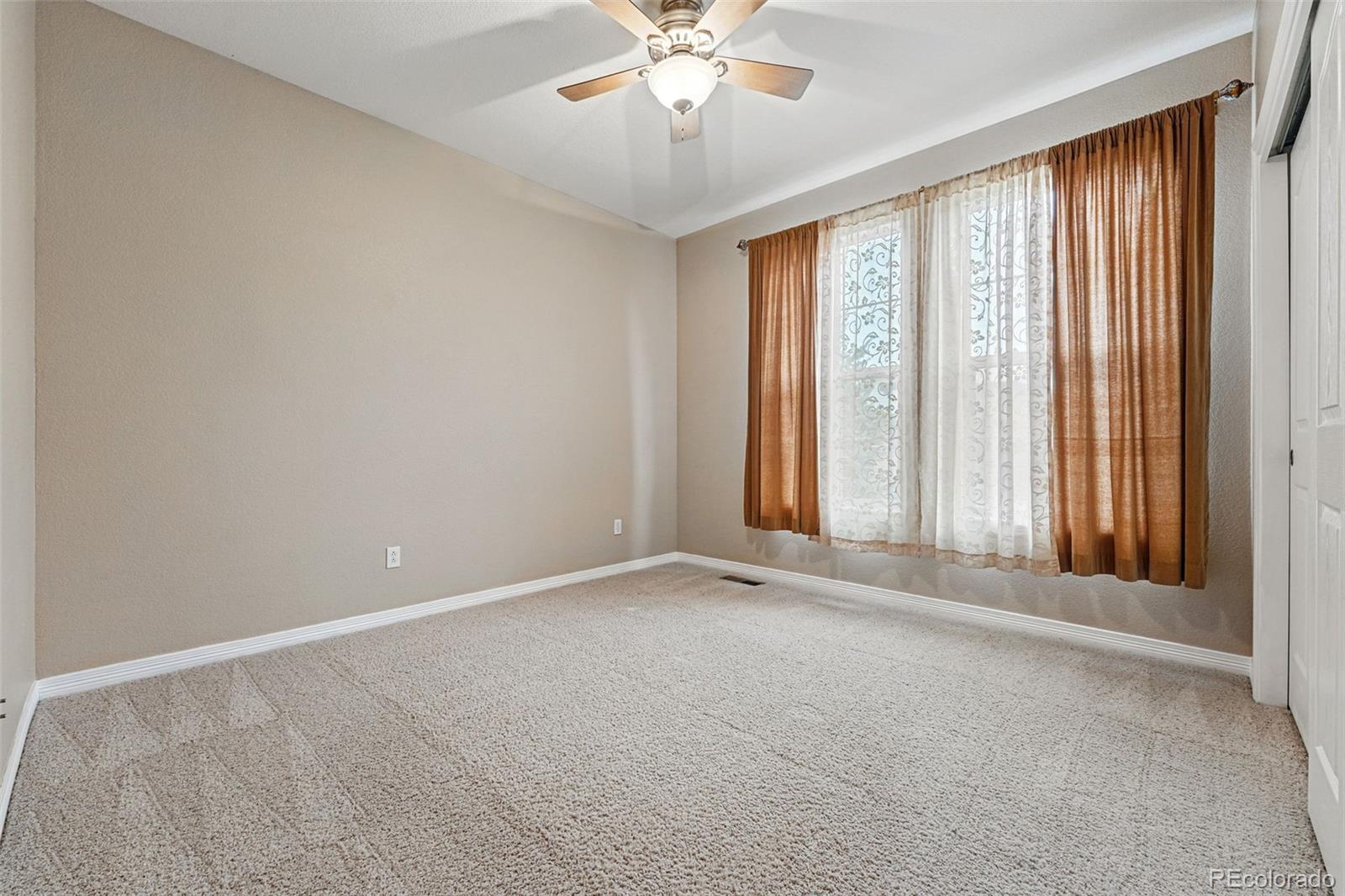 MLS Image #19 for 26015 e euclid drive,aurora, Colorado