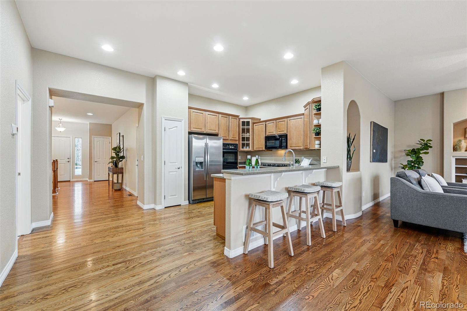 MLS Image #8 for 26015 e euclid drive,aurora, Colorado