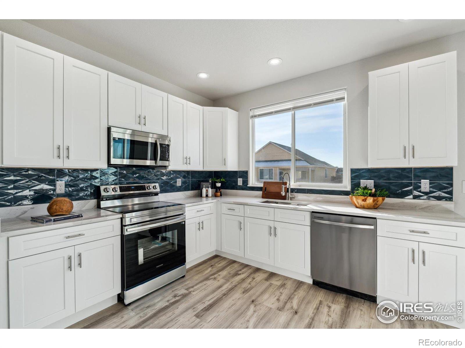 MLS Image #10 for 4135  front stretch drive,wellington, Colorado