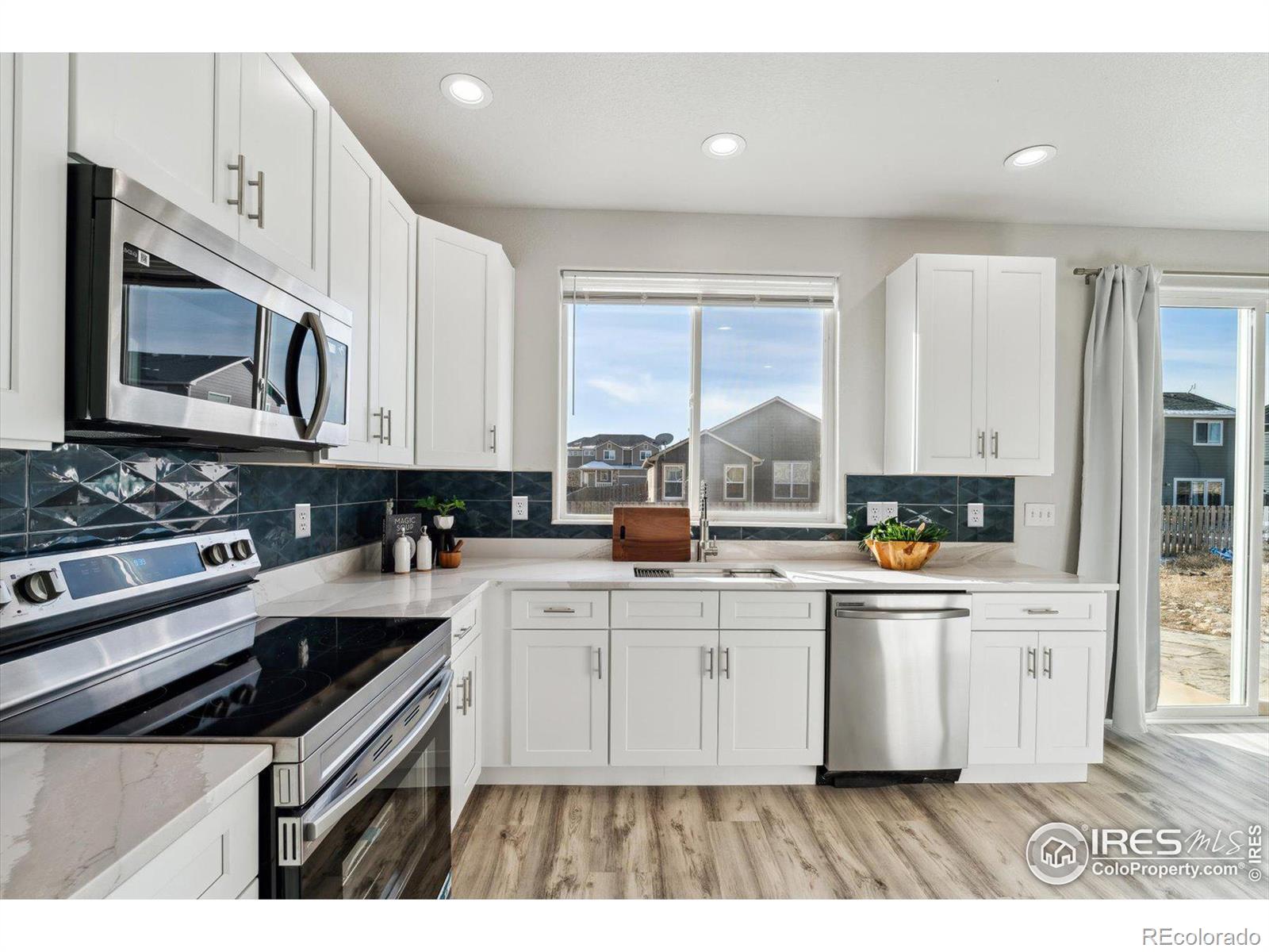 MLS Image #11 for 4135  front stretch drive,wellington, Colorado