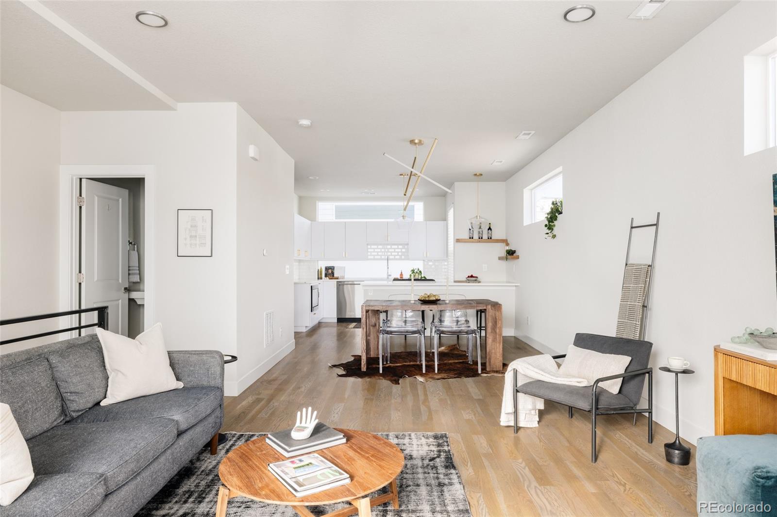 MLS Image #9 for 3145 w 19th avenue,denver, Colorado