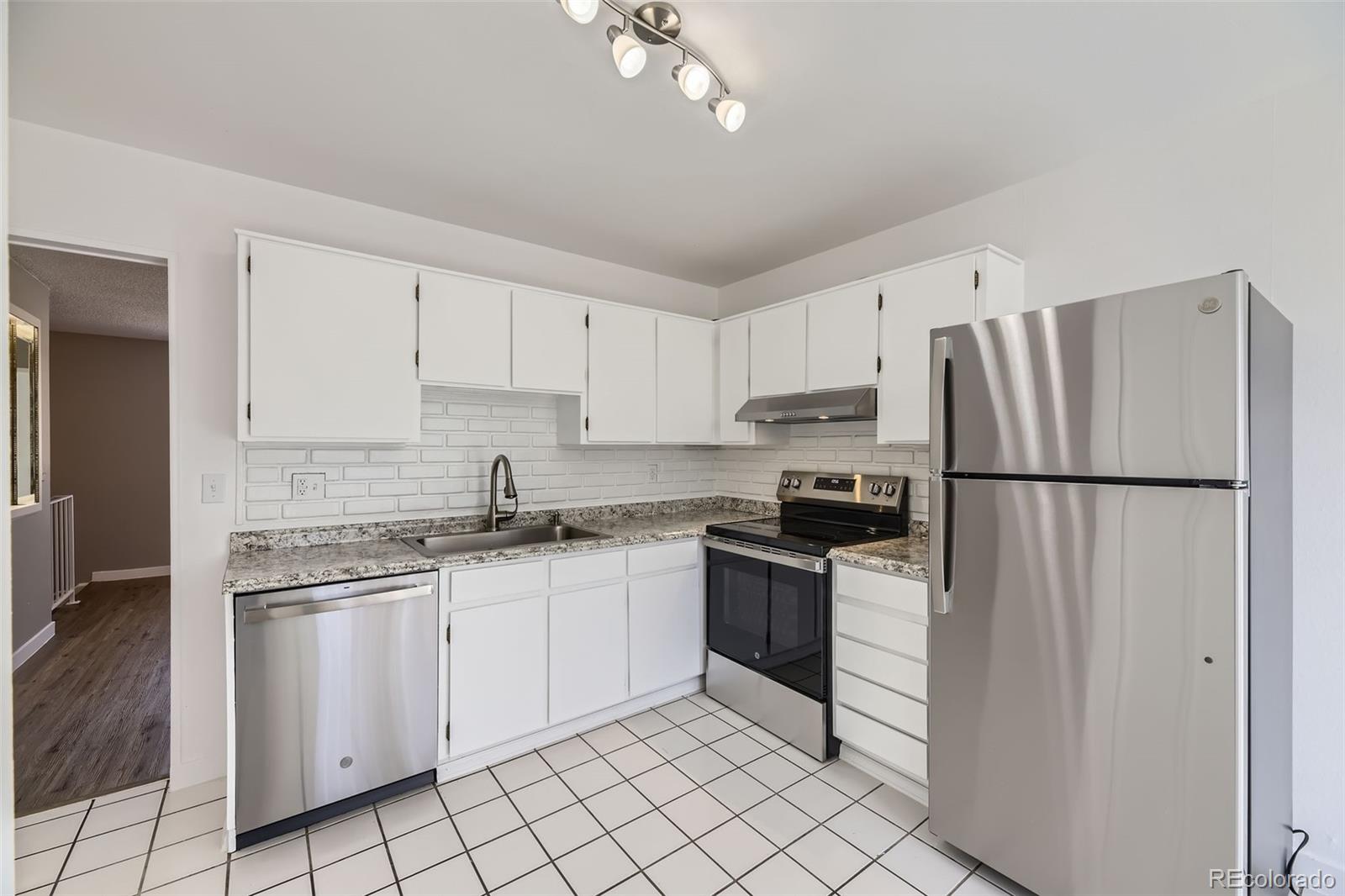 MLS Image #8 for 5771 w 92nd avenue,westminster, Colorado