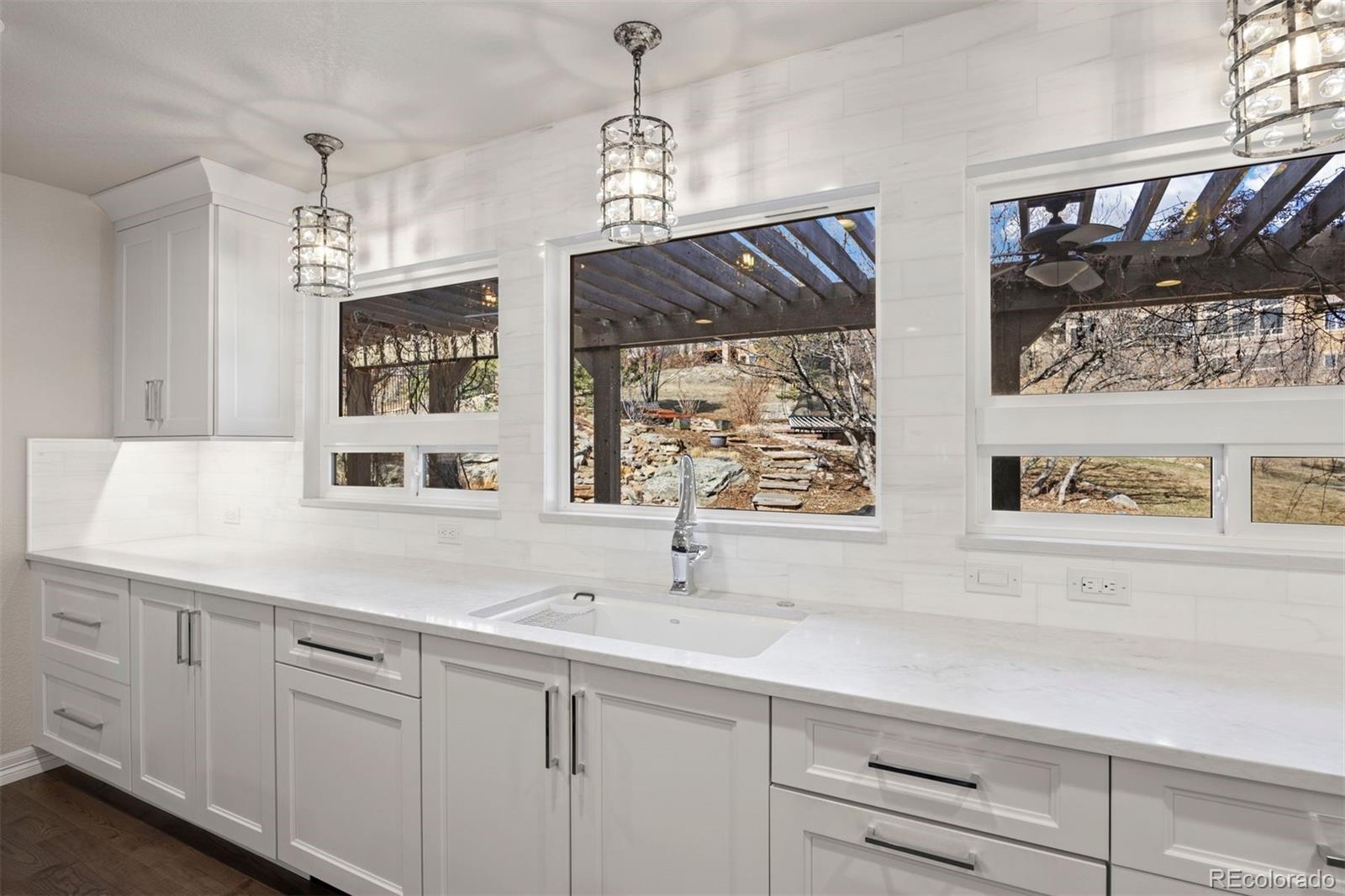 MLS Image #5 for 1102  buffalo ridge road,castle pines, Colorado