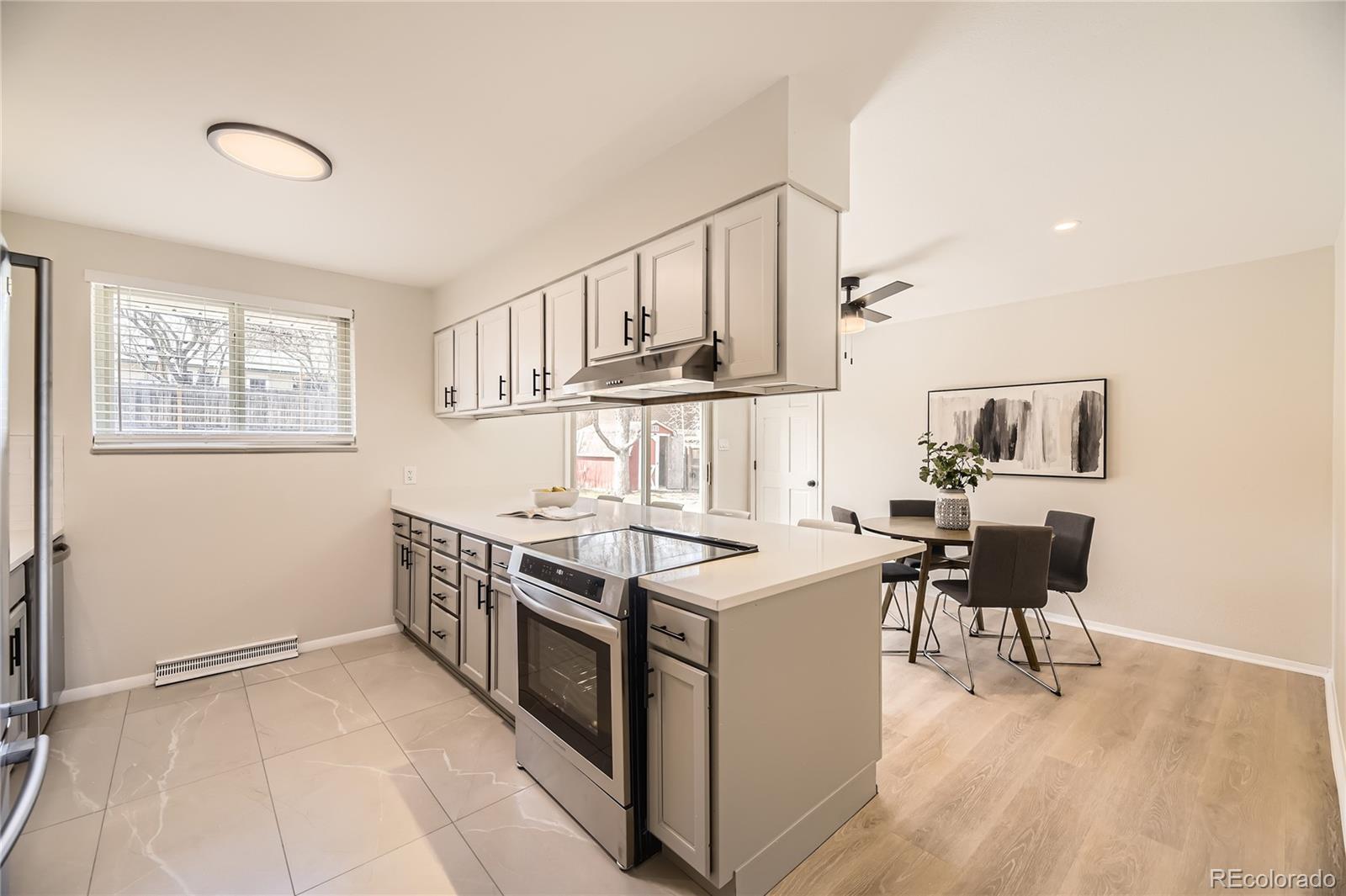 MLS Image #7 for 709 s alkire street,lakewood, Colorado
