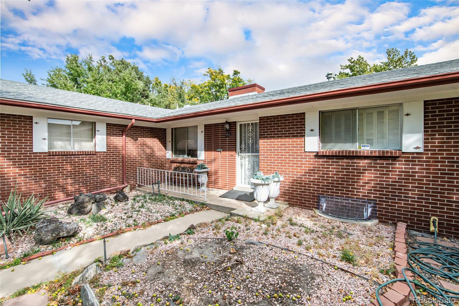 MLS Image #22 for 672 s pontiac street,denver, Colorado