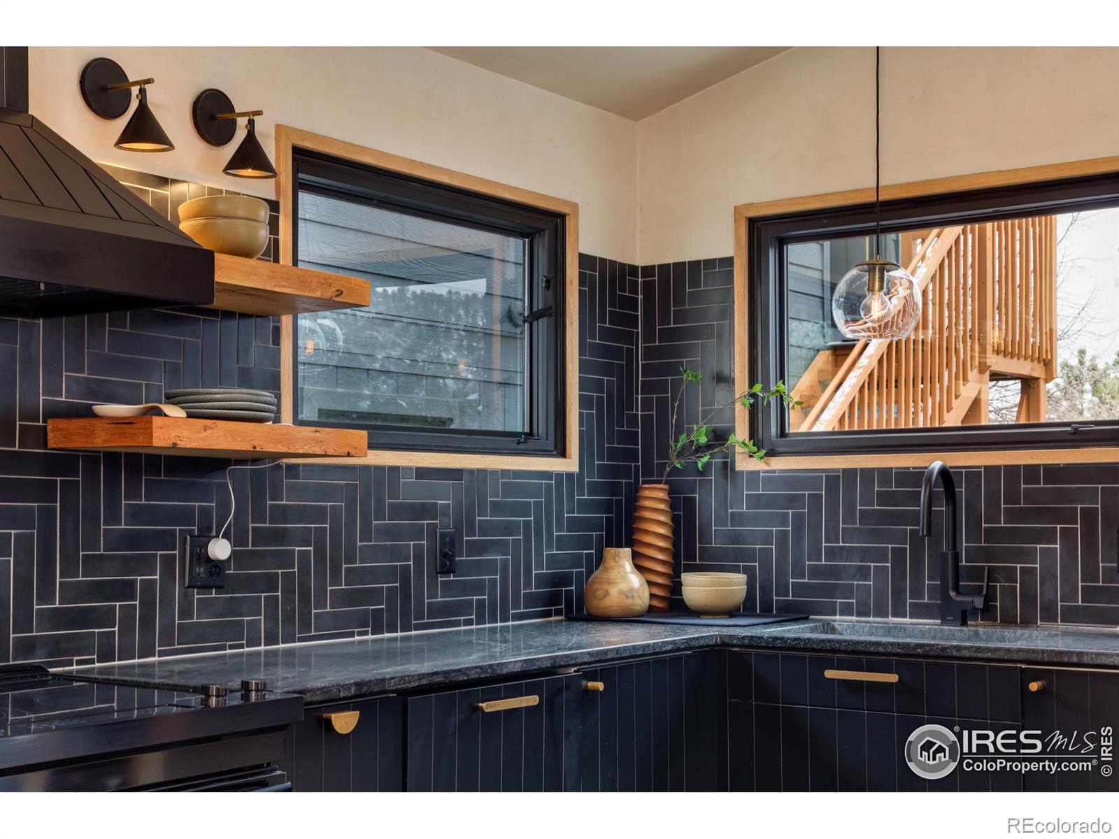 MLS Image #14 for 57  makah lane,lyons, Colorado
