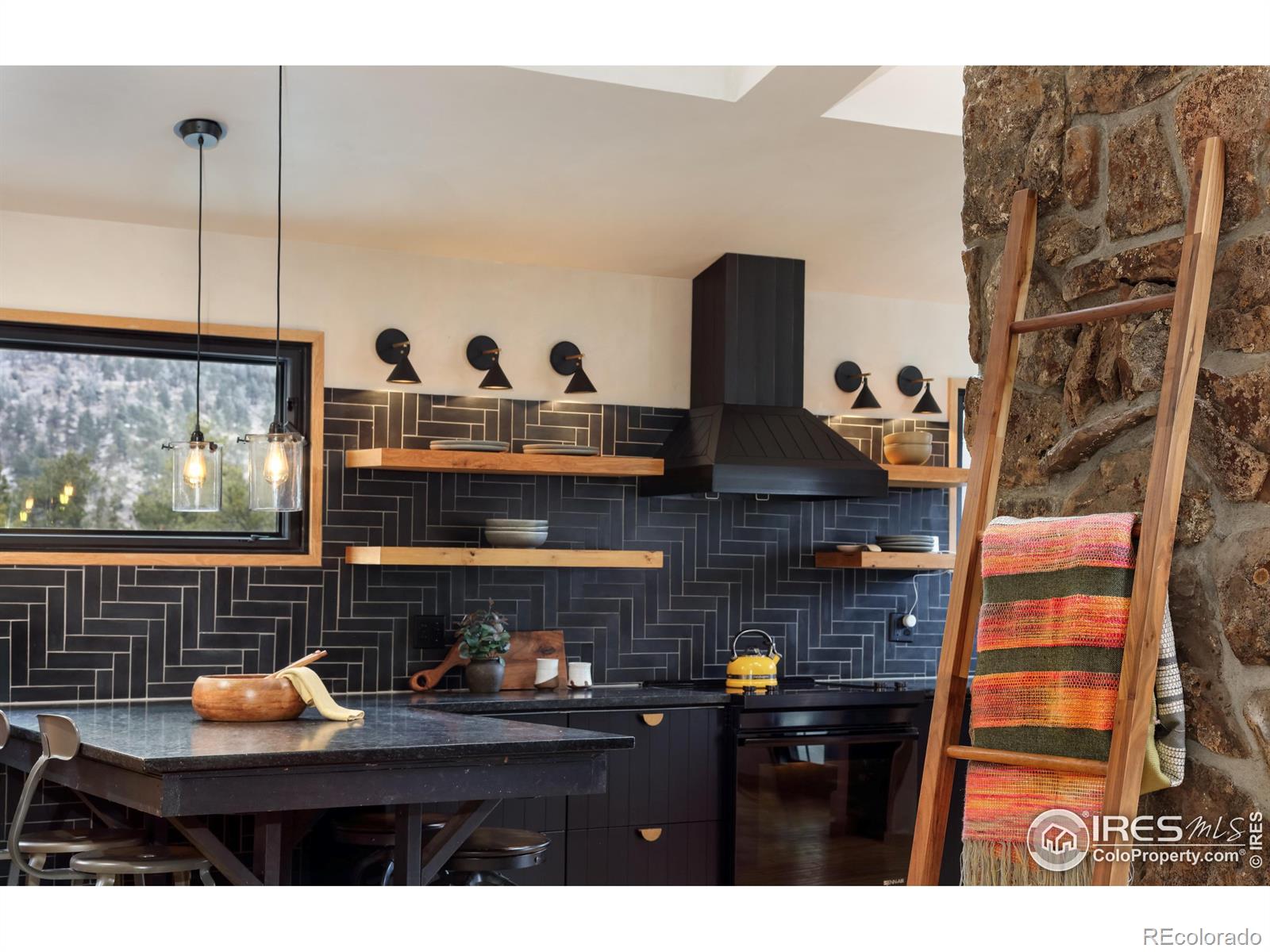 MLS Image #16 for 57  makah lane,lyons, Colorado