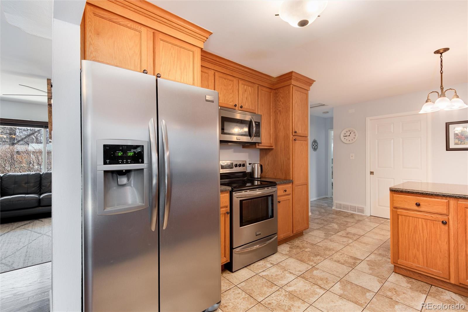 MLS Image #13 for 6930 s delaware street,littleton, Colorado
