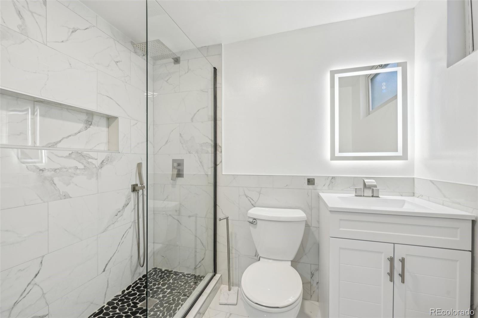 MLS Image #30 for 3293 s florence court,denver, Colorado