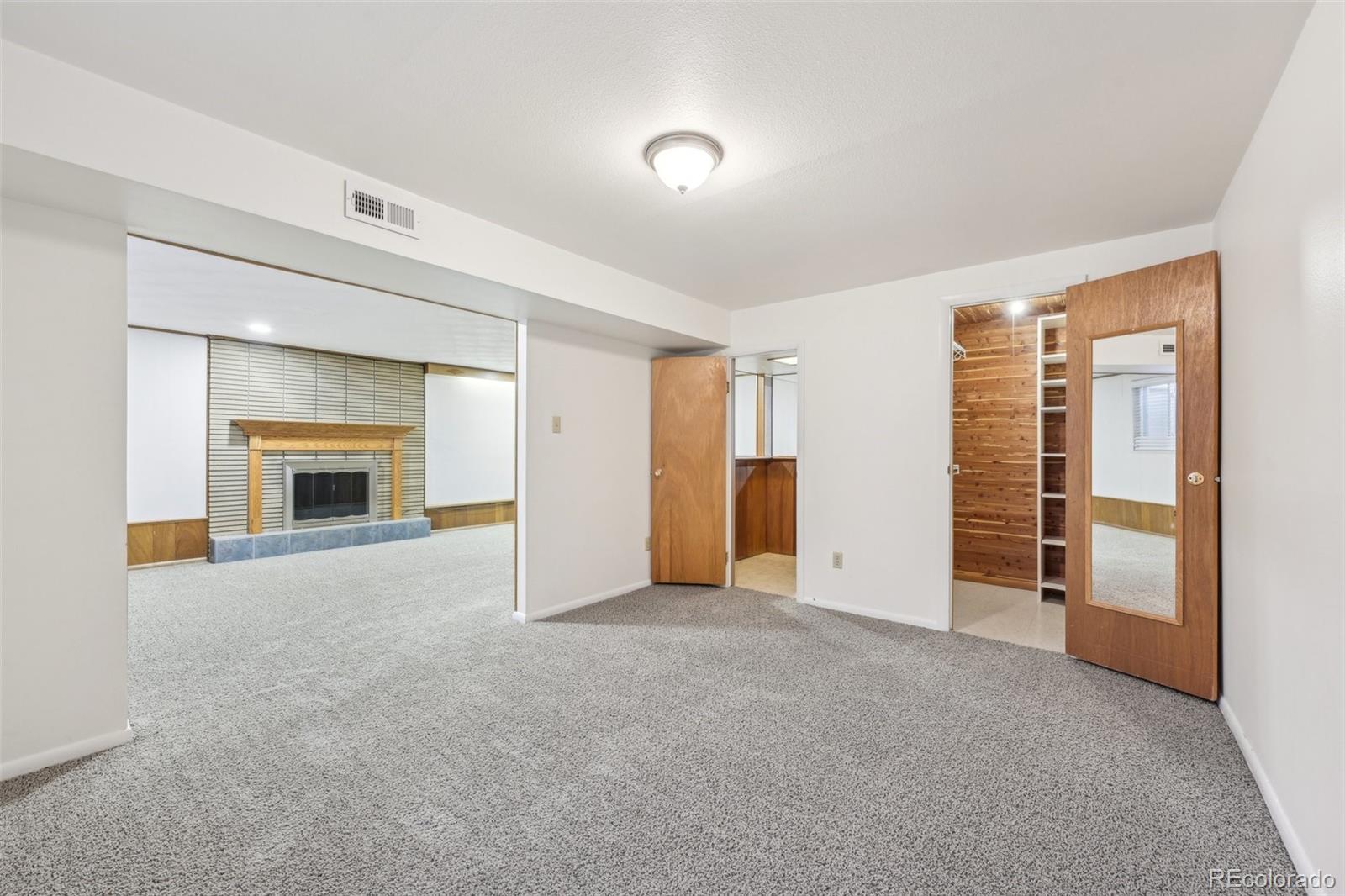 MLS Image #35 for 3293 s florence court,denver, Colorado