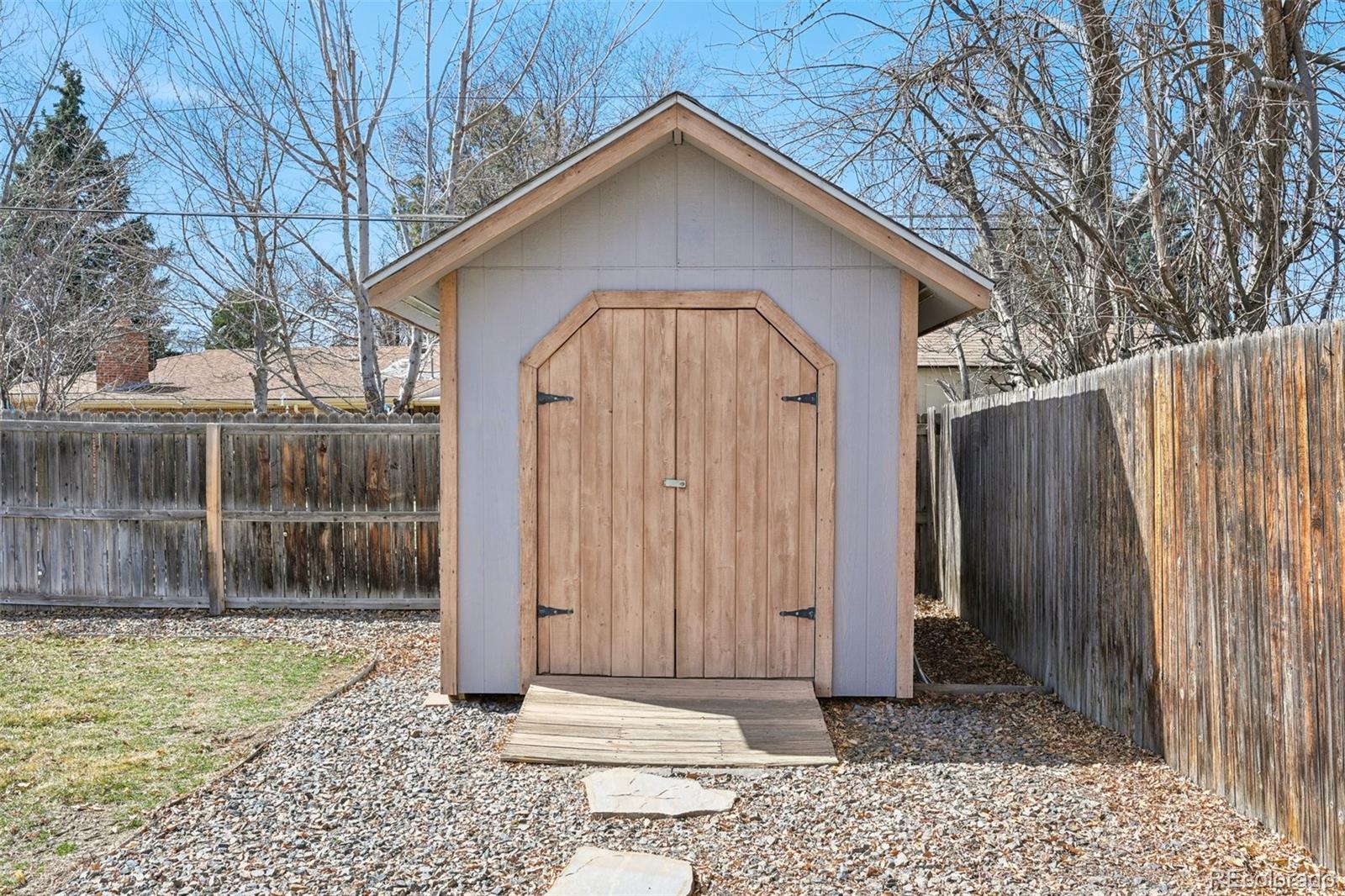 MLS Image #44 for 3293 s florence court,denver, Colorado