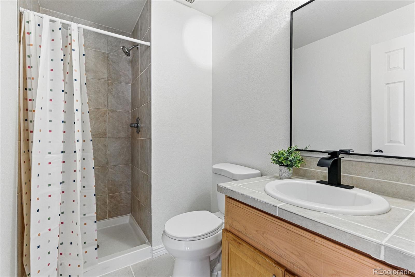 MLS Image #25 for 2901  wyandot street 18,denver, Colorado