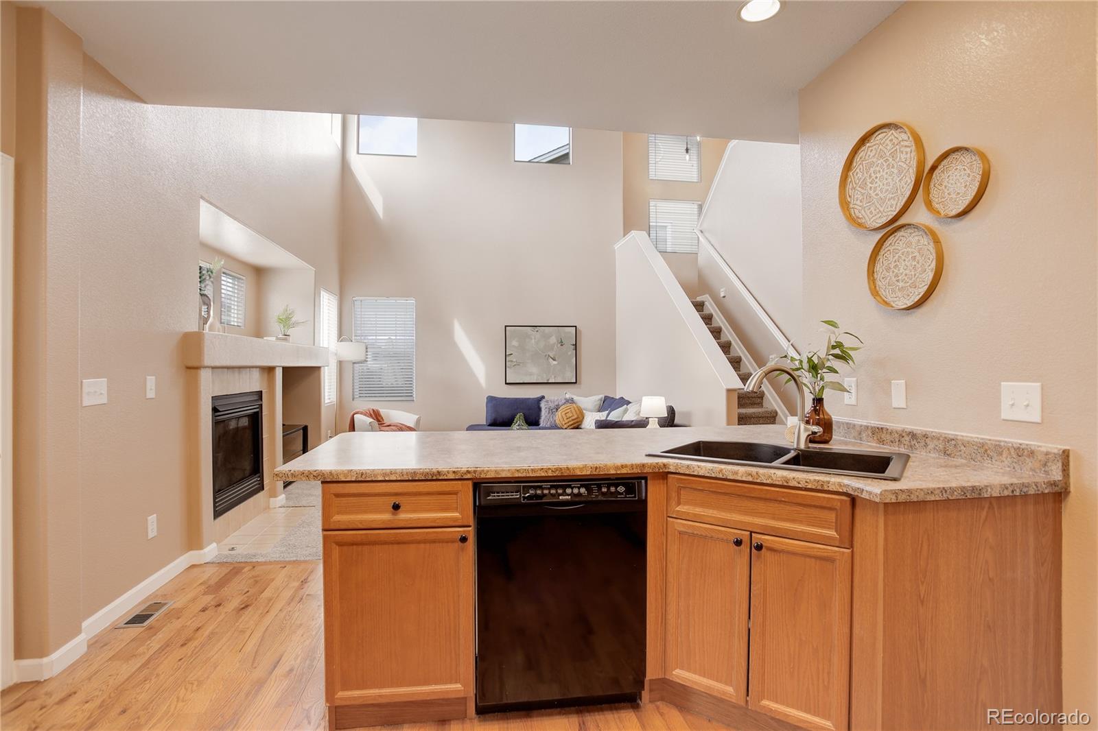 MLS Image #4 for 10505  wheeling street,commerce city, Colorado