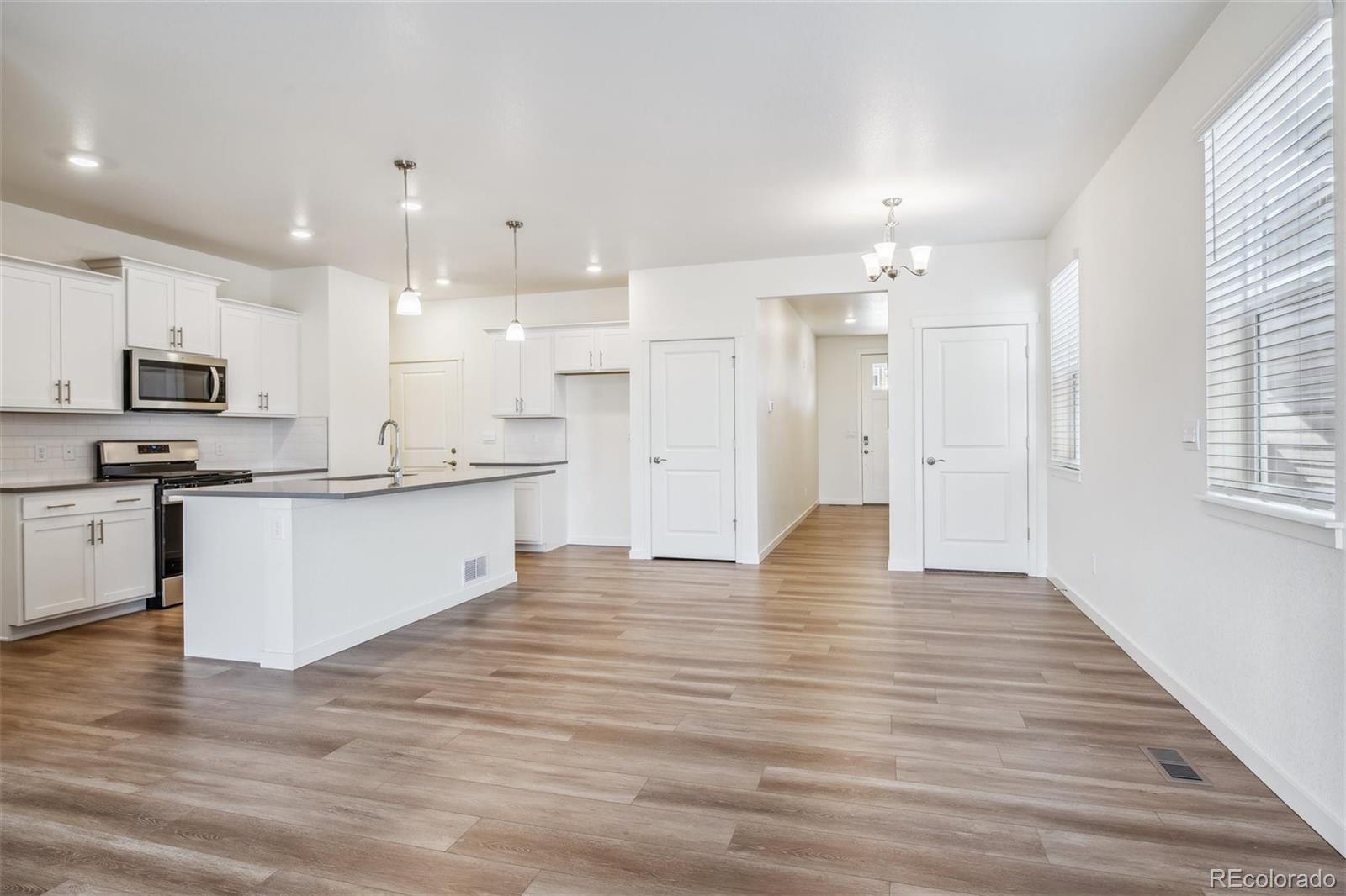 MLS Image #3 for 8527  castleabra drive,fountain, Colorado