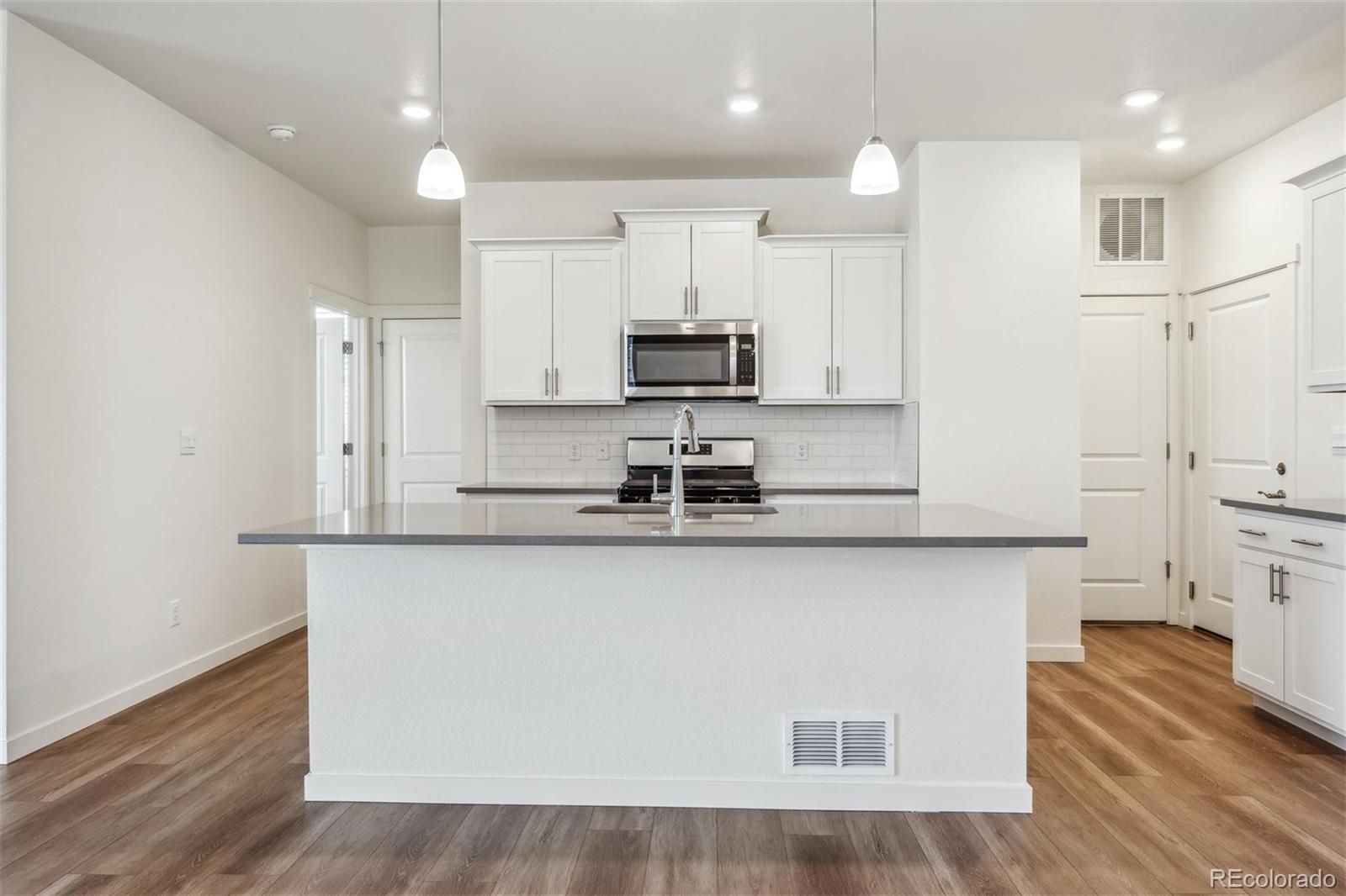 MLS Image #6 for 8527  castleabra drive,fountain, Colorado