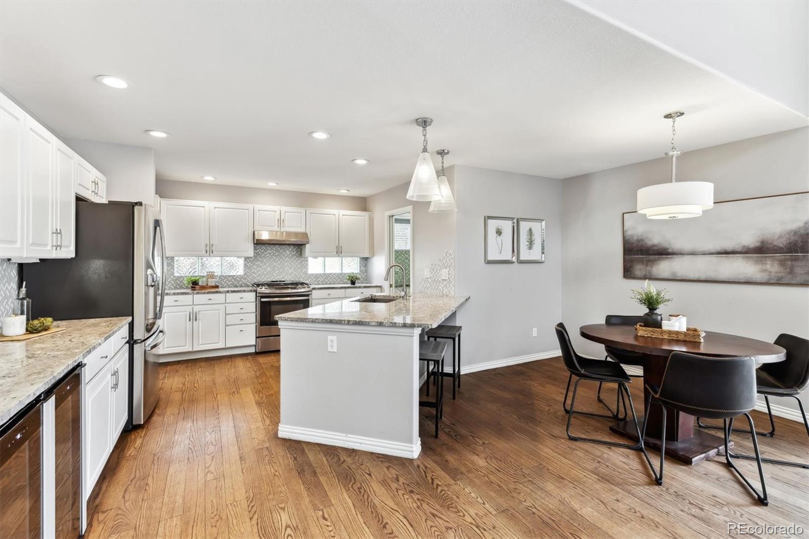 MLS Image #7 for 1011 s valentia street,denver, Colorado