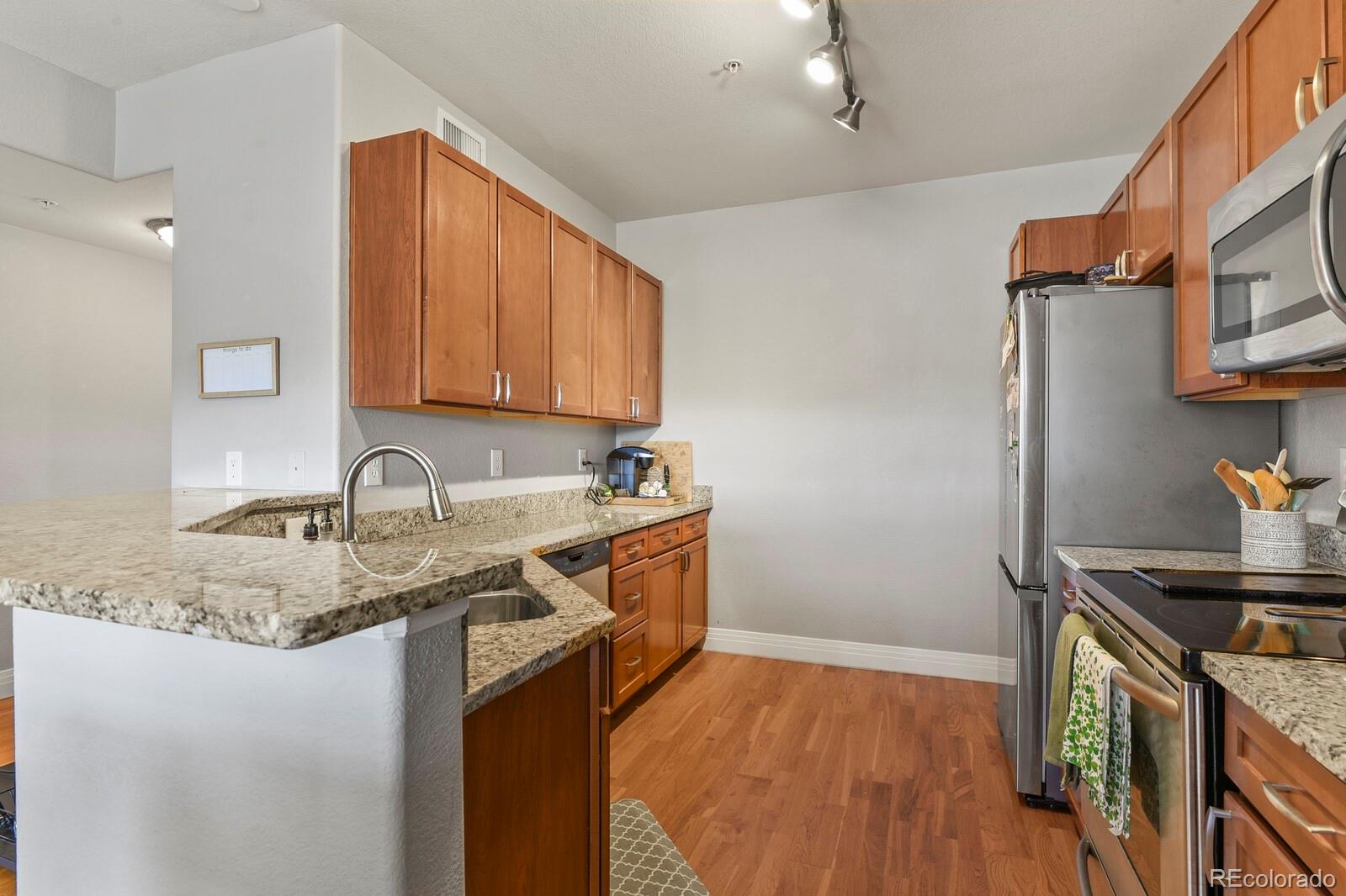 MLS Image #4 for 9019 e panorama circle,englewood, Colorado