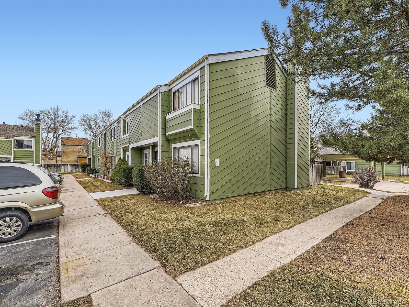 MLS Image #28 for 12172 e kepner place,aurora, Colorado