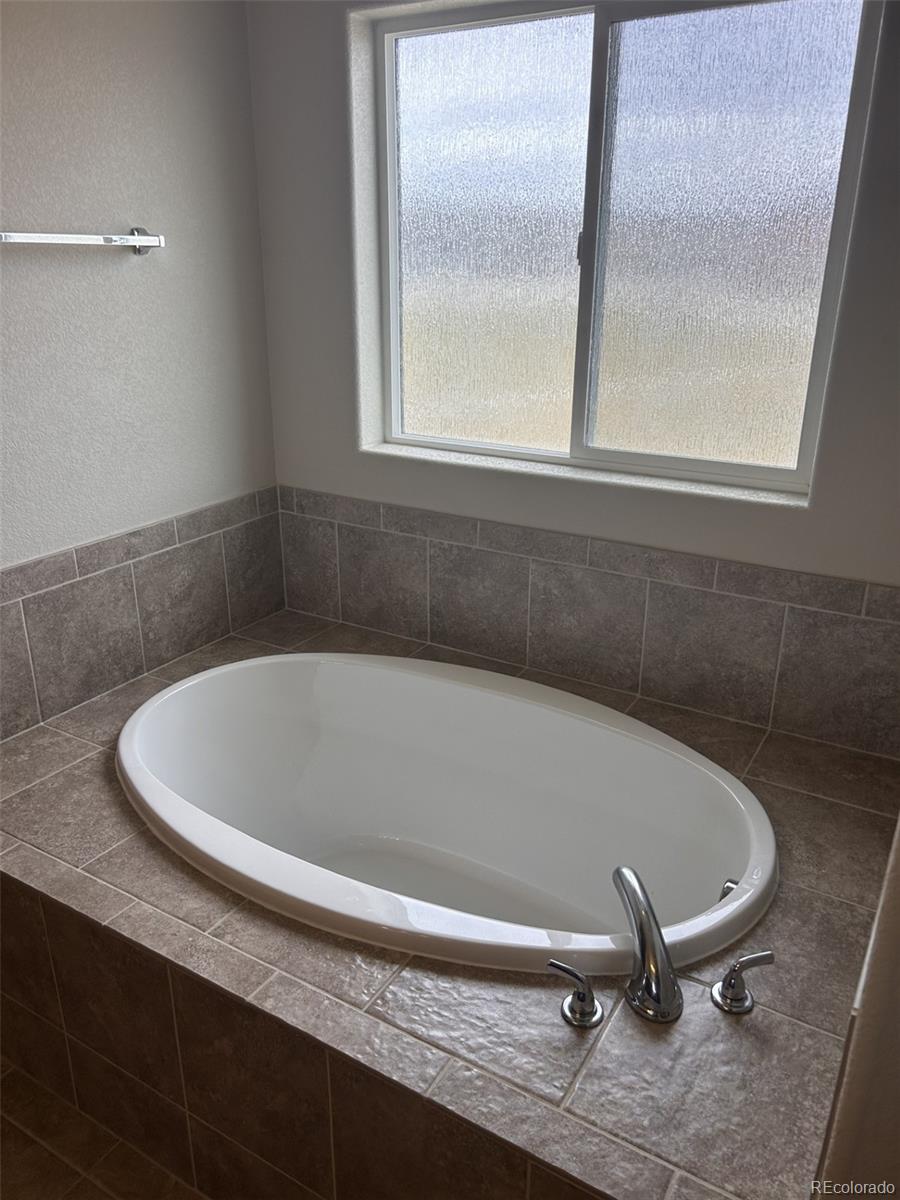 MLS Image #11 for 8280  basaltic drive,colorado springs, Colorado