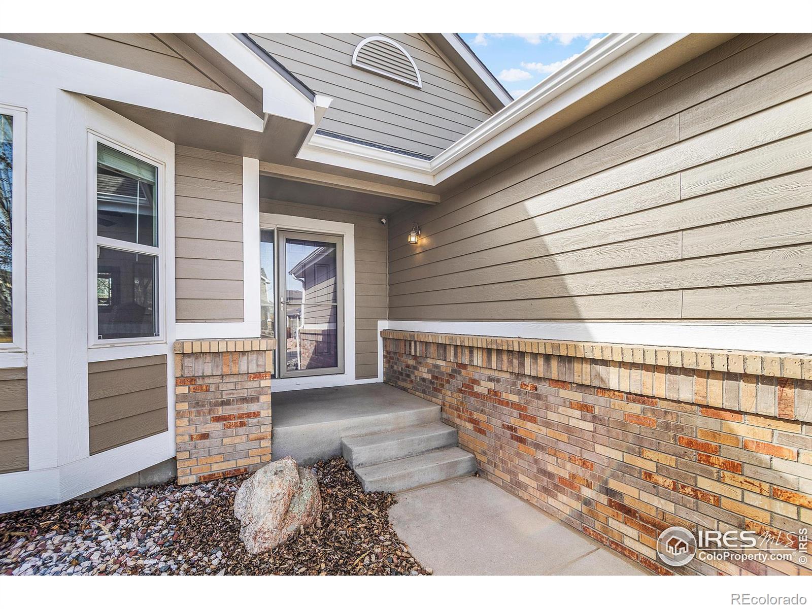 MLS Image #2 for 2122  blue wing drive,johnstown, Colorado