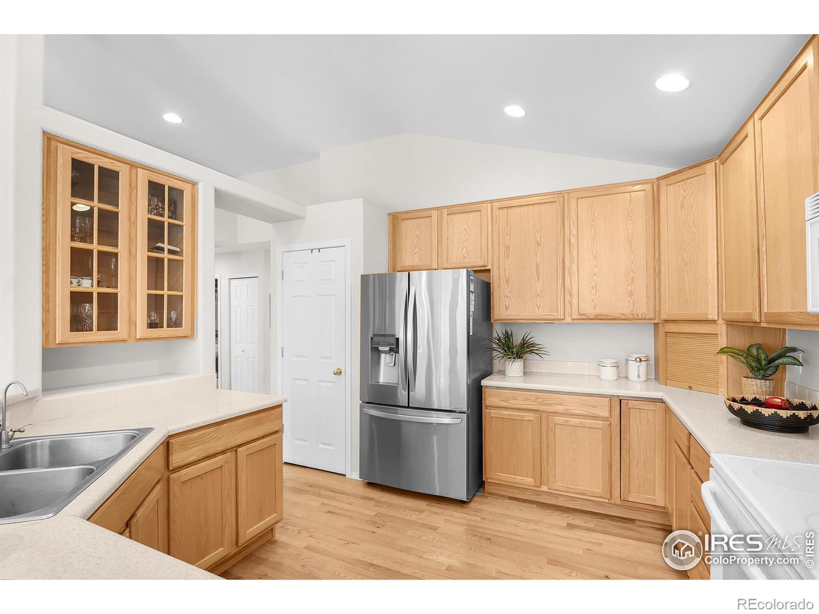 MLS Image #6 for 2122  blue wing drive,johnstown, Colorado