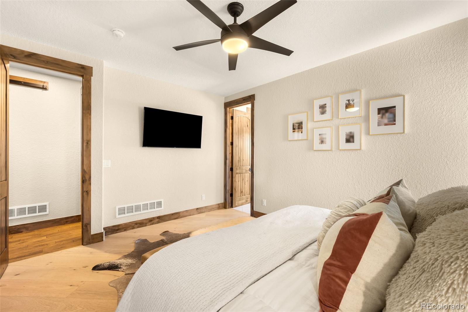 MLS Image #13 for 21798  wagon rim trail,morrison, Colorado