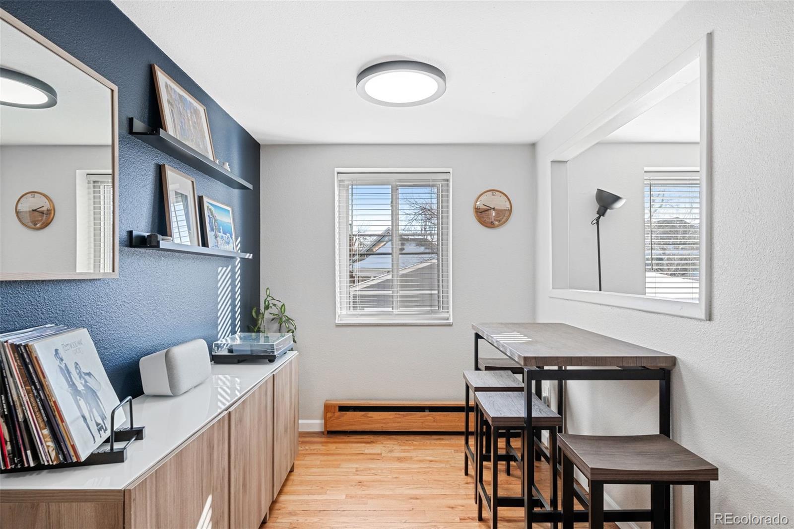 MLS Image #4 for 148 s emerson street,denver, Colorado